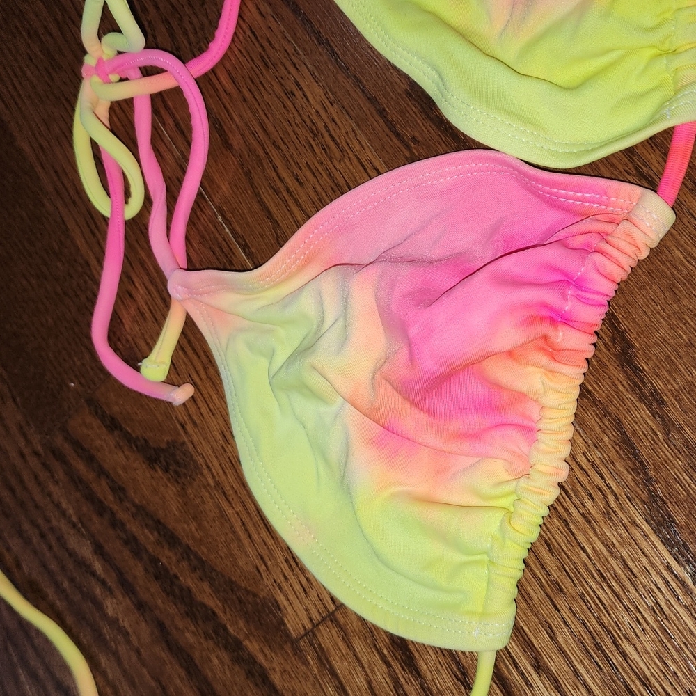 Bikini Top - Picture 2 of 2